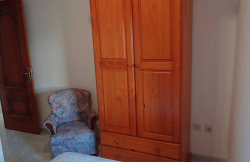 Larino Casa | Casa Lore - House for 5 in Lariño