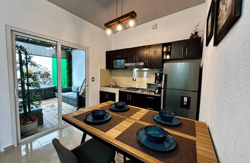 Ahuachapan Casa | Casa Los Ausoles - With Jacuzzi