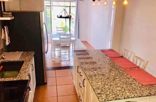 San Isidro de El General Casa | Casa Los Madriz (Suite # 2)