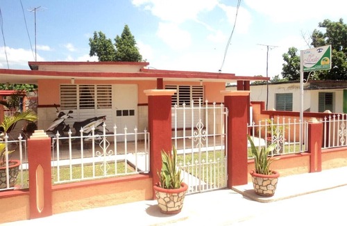 Municipality of Cienaga de Zapata Casa | Casa Los Morales PLAYA GIRON