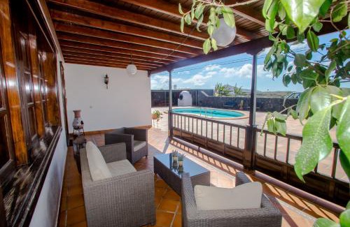 San Bartolome Casa | casa los veroles lanzarote