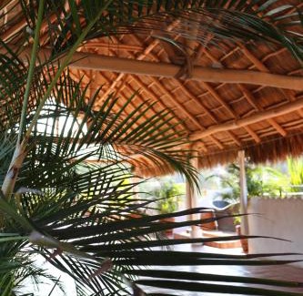 North End Hotel | Casa Lotería -Pueblito Sayulita- Colorful, Family and Relax Experience with Private Parking and Pool