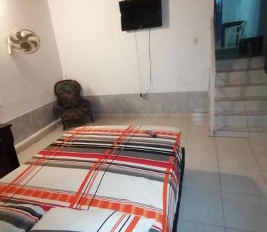 La Dorada Casa | Casa lowcost relajación