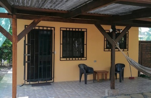 Pavones Casa | Casa Lua Private one bedroom house