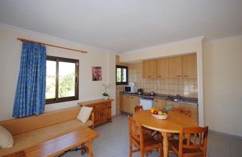 Santa Eulalia del Río Apartamento | Casa Luis Apartments