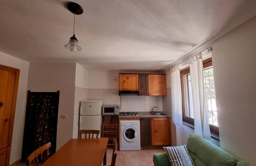 Alghero Apartamento | Casa Luisa With Pool