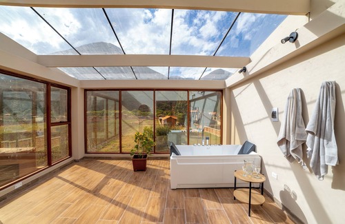 Cusco Chalet De Esquí | Casa lujosa con piscina temperada