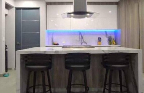 Colonia El Progreso Condominio | CASA LUKAZ, OPULENCE, SECURITY & FUN
