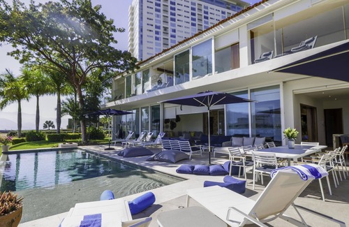 Marina Vallarta Villa | Casa Luna del Mar