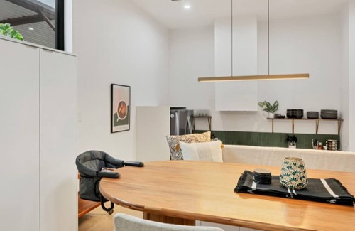 MLK Casa | Casa Luna-Modern Retreat w/Private Cowboy Pool!