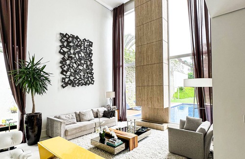Jardim Colonial Casa | Casa Moderna e Luxuosa na Granja Viana