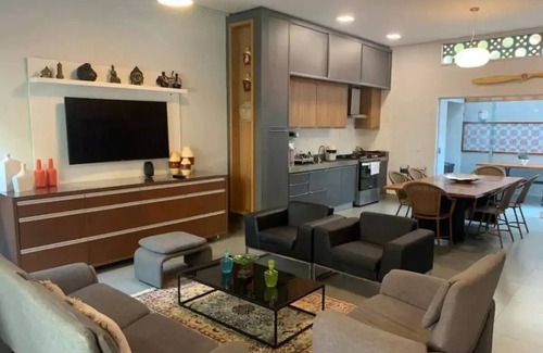 Goiania Casa | Casa Moderna, 2 Qts, Setor Nova Suíça