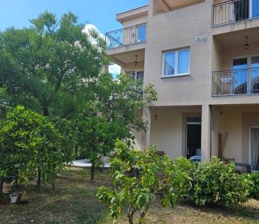 Tomicici Apartamento | Casa M