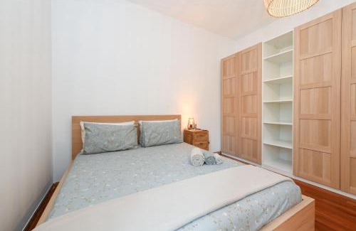 Est Apartamento | Casa Maddy - Balcony, Parking, 20-minute walk to the center