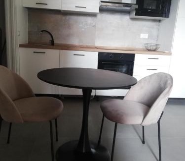 Luino Apartamento | Casa Maira