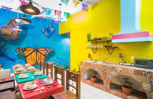 Centro de Puerto Vallarta Apartamento | CASA MARÍA MALECON ROOM 4, DOWNTOWN BEACH