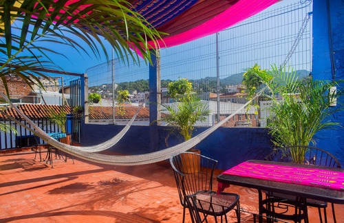 Centro de Puerto Vallarta Apartamento | CASA MARÍA MALECON ROOM 4, DOWNTOWN BEACH