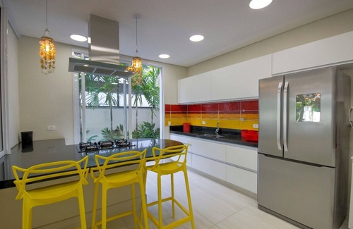 Vista Linda Casa | Casa Maravilhosa no Golf- 5 min a pé da Praia