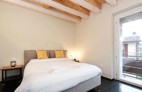 Salo Casa | Casa Margherita - new house in the ancient hamlet