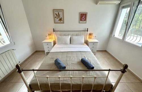 Cap de la Nau Villa | Casa Maria Granadella, three bedroom villa with private pool