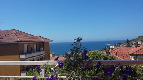 San Lorenzo al Mare Casa | CASA MARIELLA San Lorenzo al mare