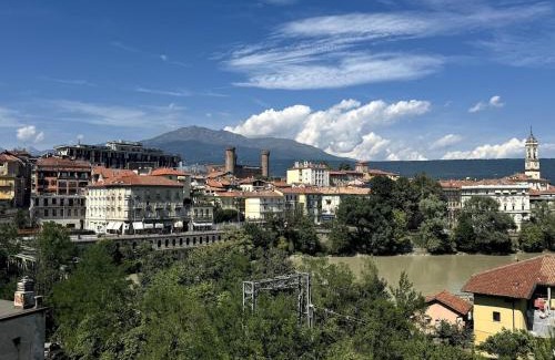Ivrea Apartamento | Casa Marisa - Centrale e signorile