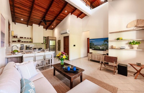 Santa Barbara Apartamento | Casa Markai newly remodeled 2bd modern apartment