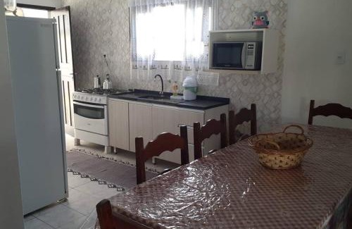 Balneario Arroio do Silva Casa | Casa Marron com vista para o mar, com mesa de Sinuca - 2 Km Centro
