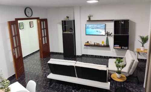 Candelaria Apartamento | CASA MARY "Céntrico y amplio Apartamento cerca del mar"