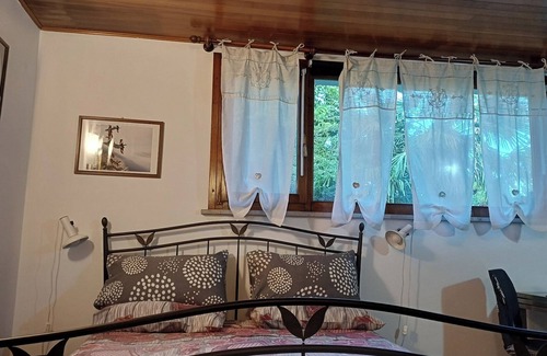 Rivarotta Cama Y Desayuno | Casa Masciò Independent room with bathroom, garden, parking, Jacuzzi.