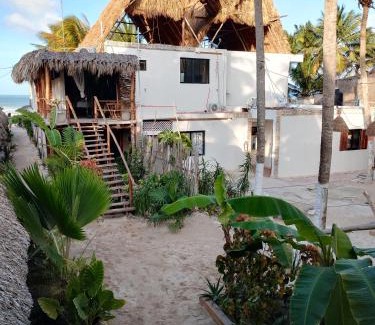 El Cuyo Apartamento | Casa Mate BeachFront HOUSES El Cuyo