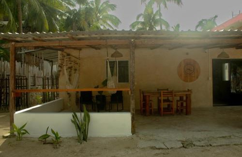 El Cuyo Apartamento | Casa Mate SecondLineBeach HOUSE EL Cuyo