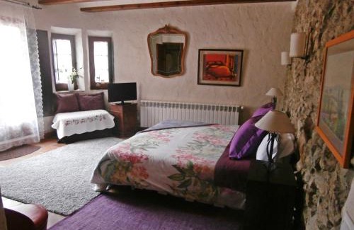 Corca Casa | Casa Matilda Bed and Breakfast