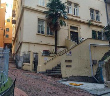 Maddalena Apartamento | Casa Maura - 2 passi nella storia