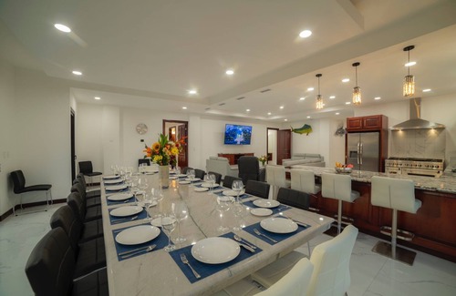 Jacó Villa | Casa Maverick. New 2024 Los Suenos Resort Private Pool Ocean View 7BR Sleeps 20