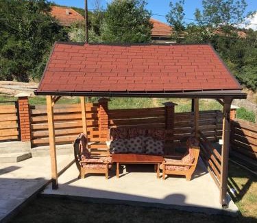 Orsova Casa | Casa Maya & Cristi