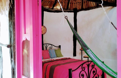 Izamal Hotel | Hotel y Museo Aldea Maya Toktli Orígenes - Suite La Casa Maya: Alberca+Starlink