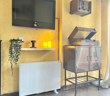 Montblanc Casa | Casa Medieval en el Centro de Montblanc