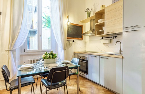 Zona Farini Apartamento | Casa Menabrea - 1 min dalla metro