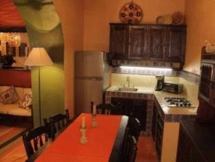 Zona Centro Hotel | Casa Mia Suites