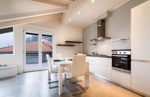 Riva Casa | Casa Mia White Attic