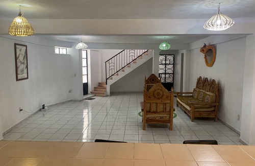 Taxco Casa | Casa Mila Taxco, en centro histórico de pueblo mágico, todo cerca a pie