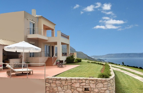 Megala Chorafia Villa | Casa Minervos ★ Vista al mar ★ 3 dormitorios ★ 2 baños ★ 30% de descuento