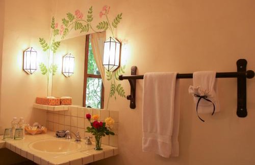 Zona Centro Hotel | Casa Mision de San Miguel