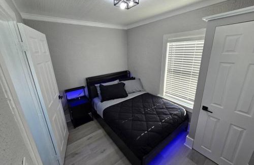 Pinewood Park Apartamento | Casa moderna, a newly renovated Modern apartment