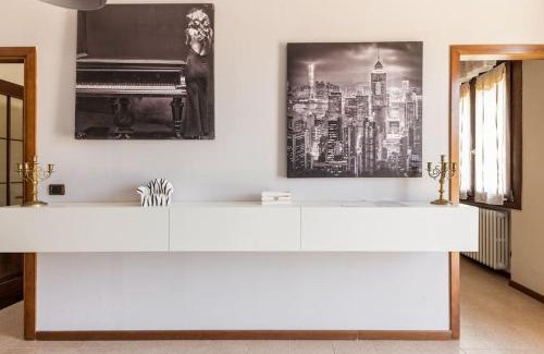 Imola Apartamento | “Casa Moderna con parcheggio privato”