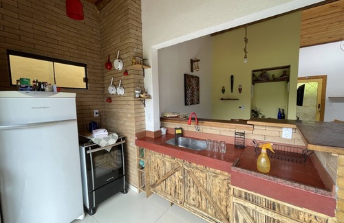 Teresopolis Chalet De Esquí | Casa Mohini: Deck Para Montanha e Lareira. Piscina Natural e Templo a 5 min