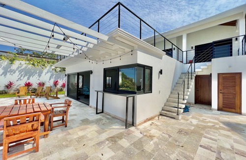 French Harbour Casa | Casa MoJo @ Coral Views, French Harbour