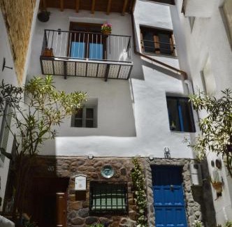Guejar Sierra Casa | Casa Mona- Andalucian mountain village getaway