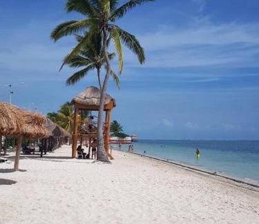 Puerto Juárez Villa | Casa Monik, a dos pasos de la Playa